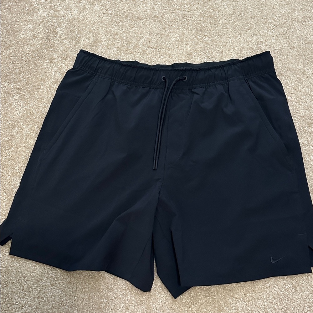 NWT Men’s Nike Dri-Fit Athletic Shorts-Black L